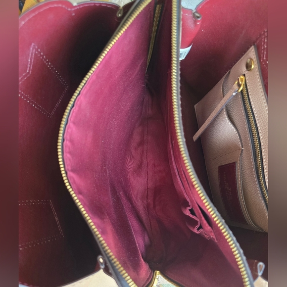 The Marc Jacobs Editor Leather Tote Bag - Picture 10 of 15